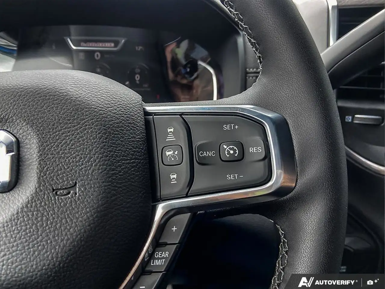 RAM 3500 снимка RAM 3500