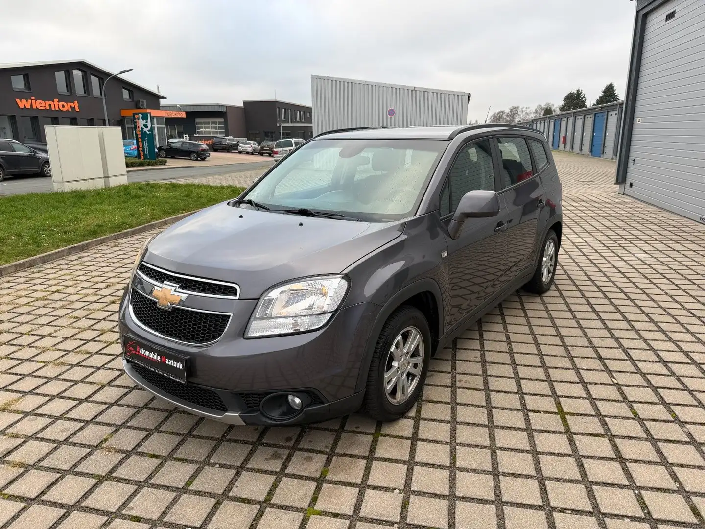 Chevrolet Orlando LT*7 SITZER* Grau - 1