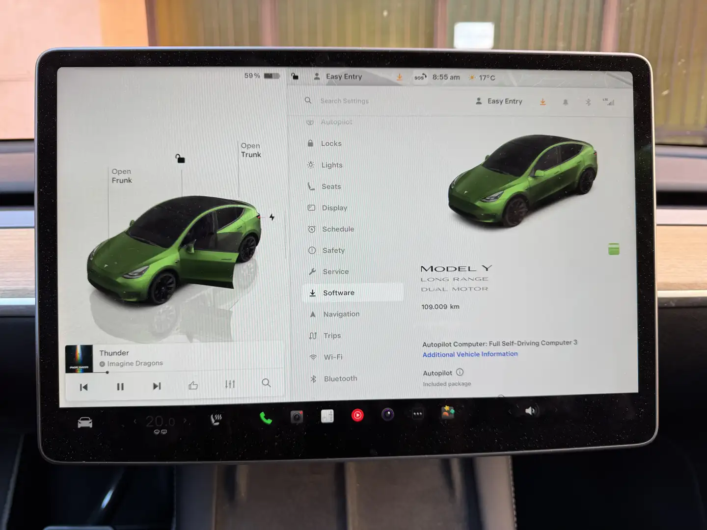 Tesla Model Y LONG RANGE DUAL MOTOR (AWD) Verde - 2