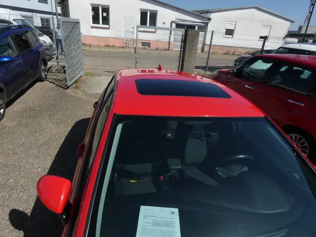Opel Astra view 8