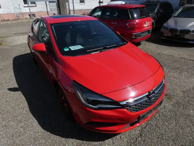 Opel Astra view 7