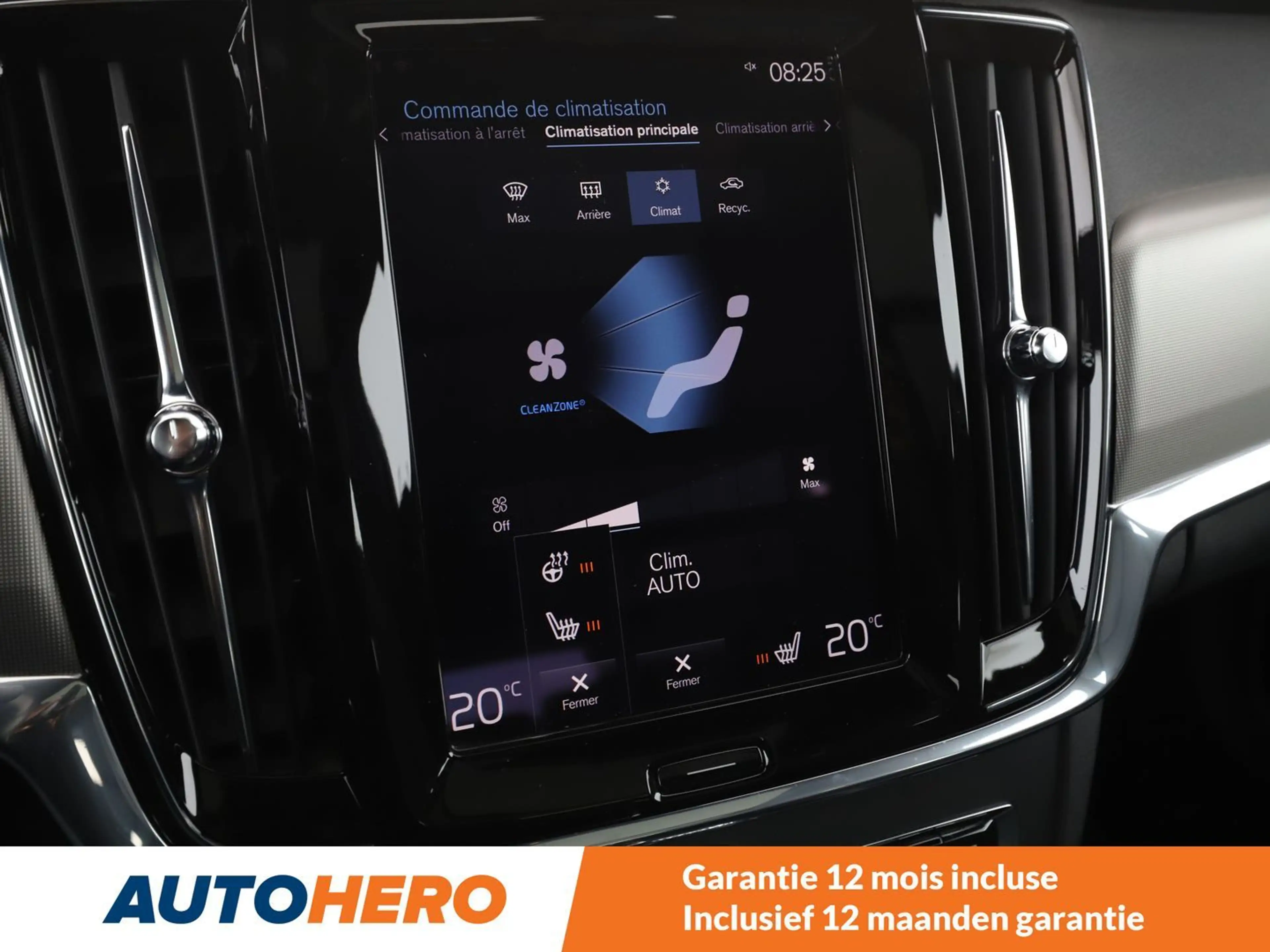 Volvo V90 Cross Country 2.0 D4 Pro AWD — photo 11