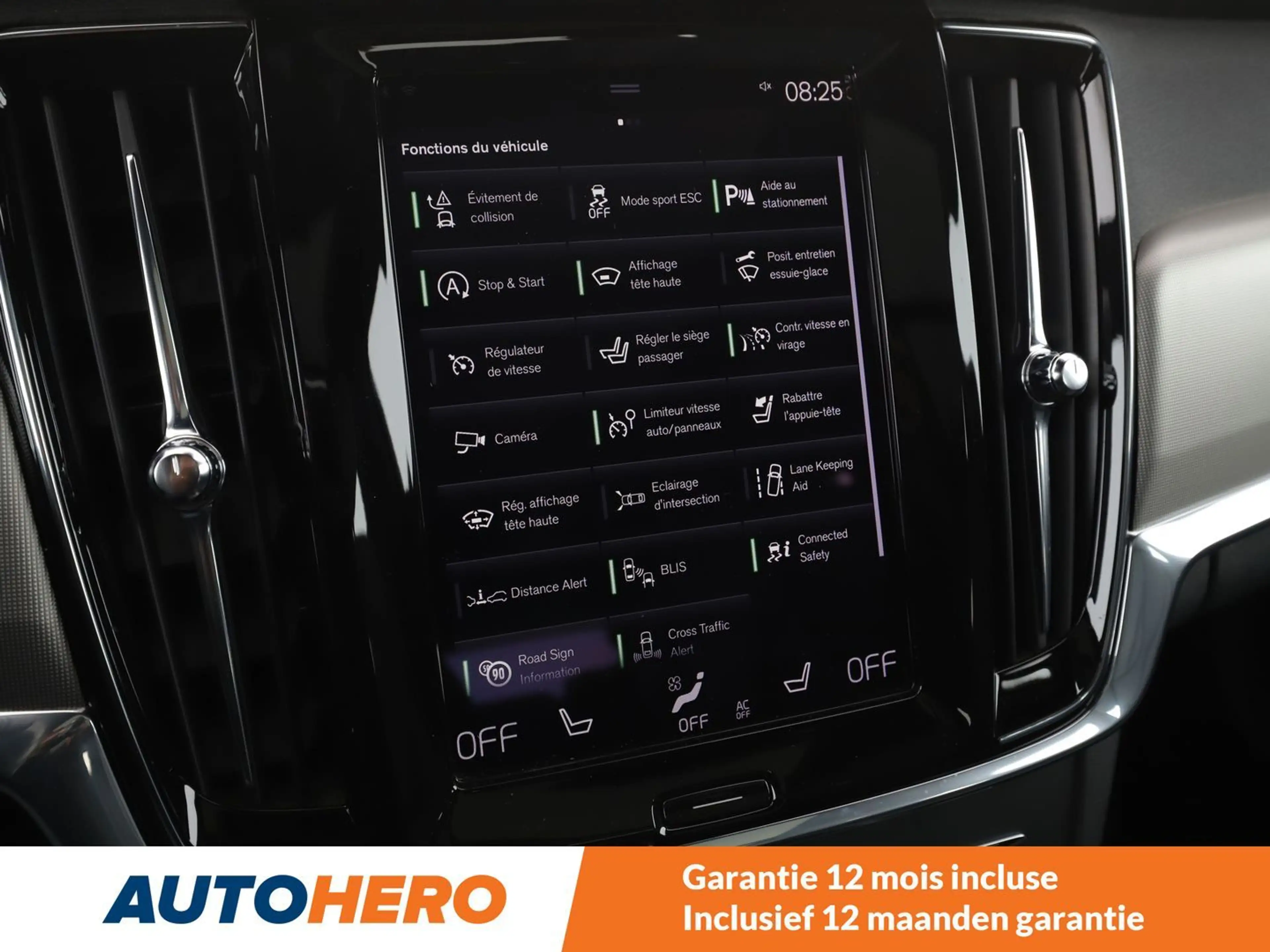 Volvo V90 Cross Country 2.0 D4 Pro AWD — photo 10