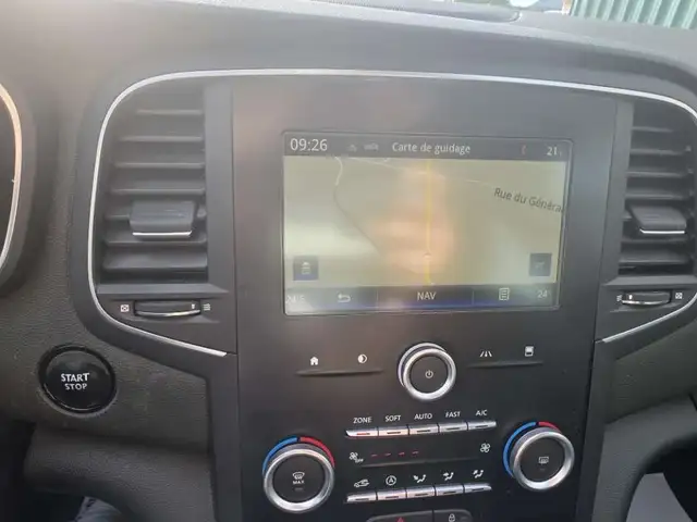 Renault Megane view 13