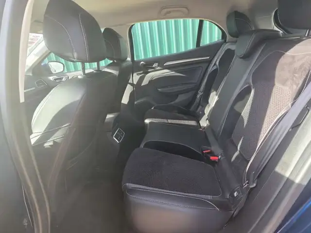 Renault Megane view 11