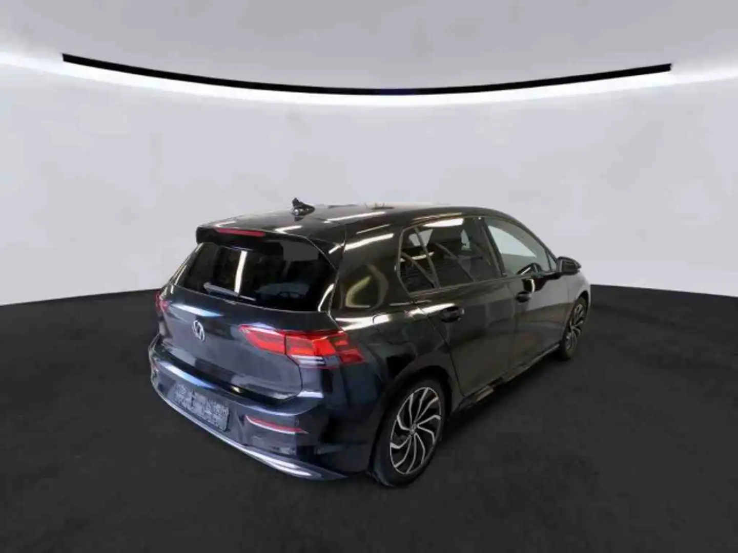 Volkswagen Golf VIII 2.0 TDI Active DSG NAVI AHK ACC RearVi Weiß - 2