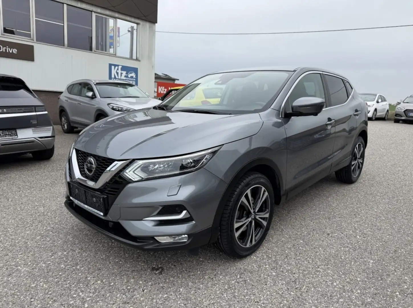 Nissan Qashqai Qashqai Grau - 1