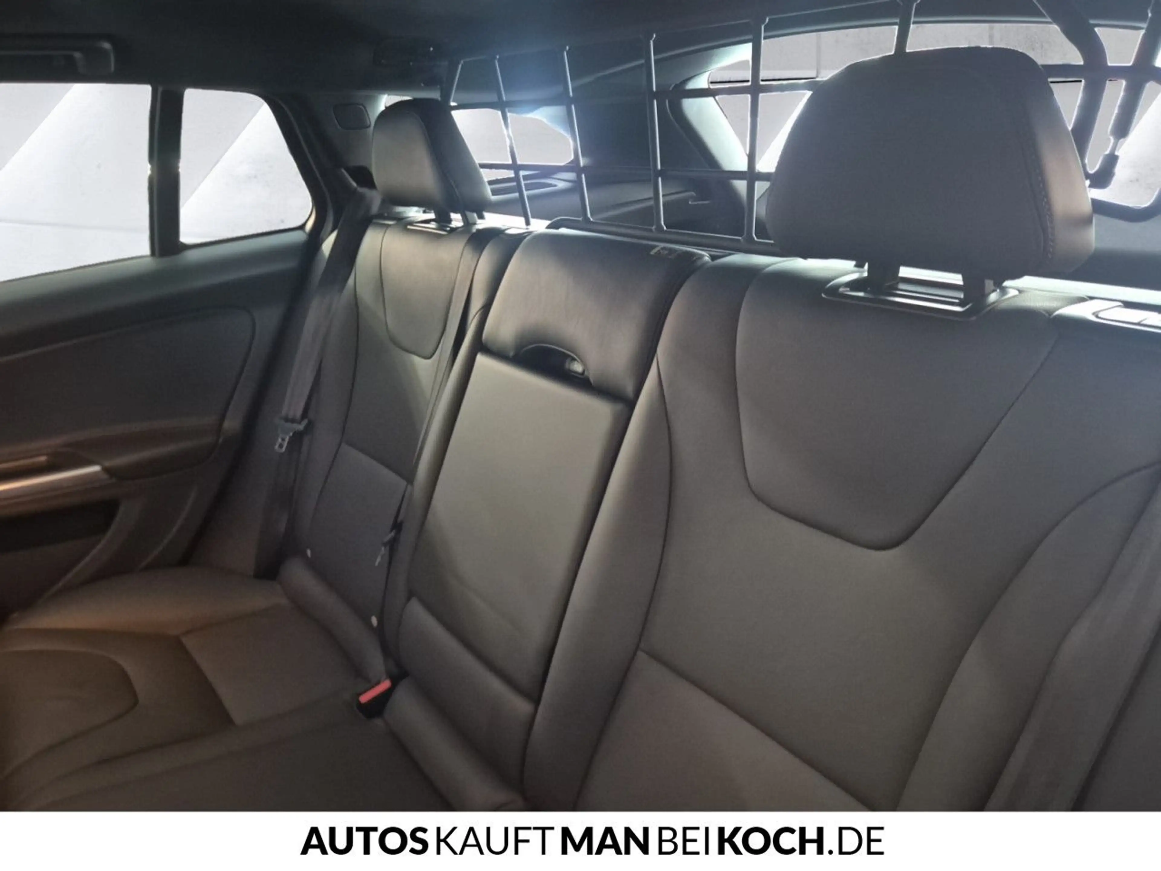 Volvo V60 Cross Country V60CC T5 AWD Automatik ACC BiXenon GSHD Kamera AHK — photo 8