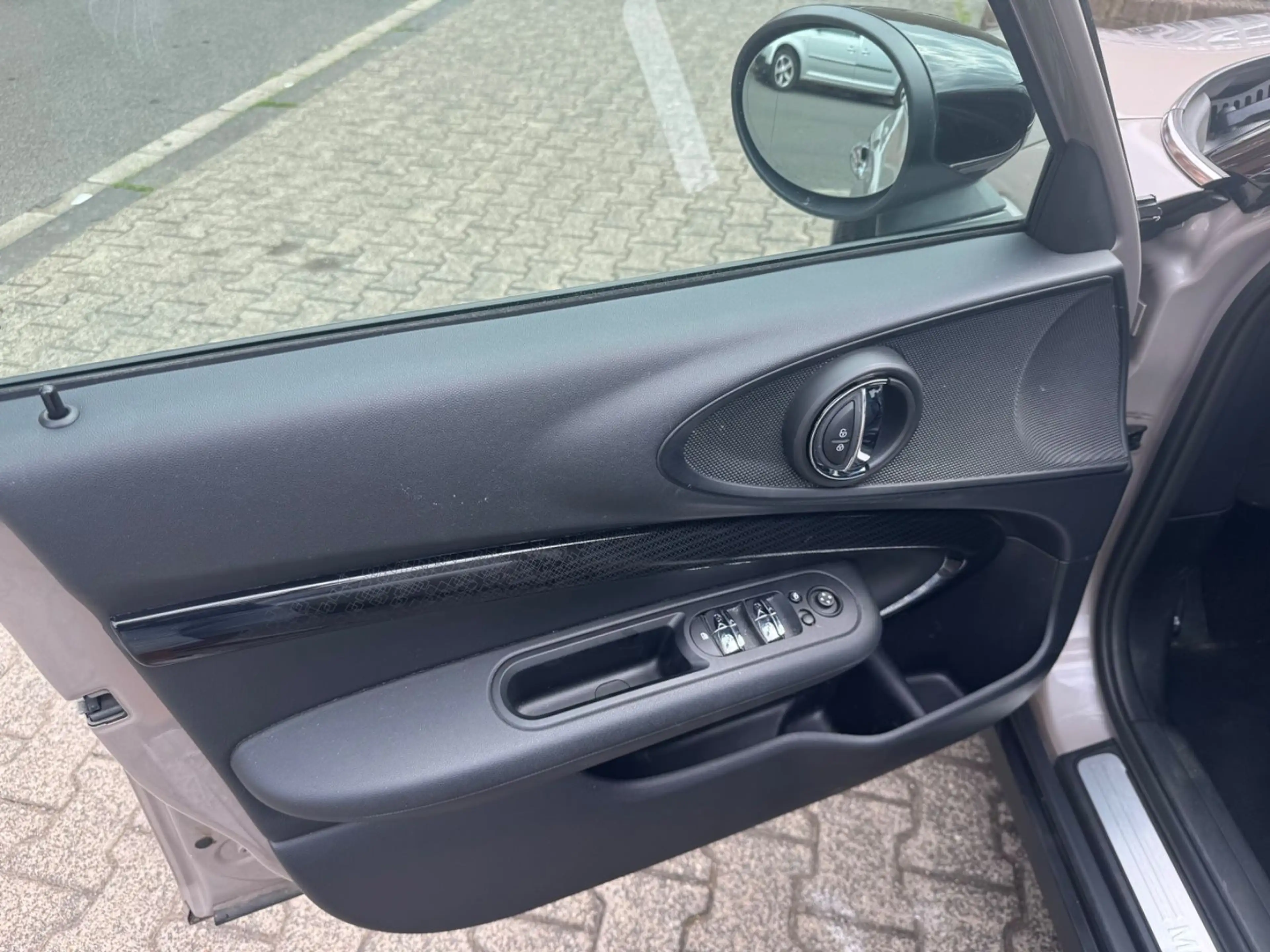 MINI Cooper D Clubman Cooper D Classic Trim — photo 8