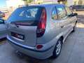 Nissan Almera Tino 2.2DCI Acenta 136 Plateado - thumbnail 4