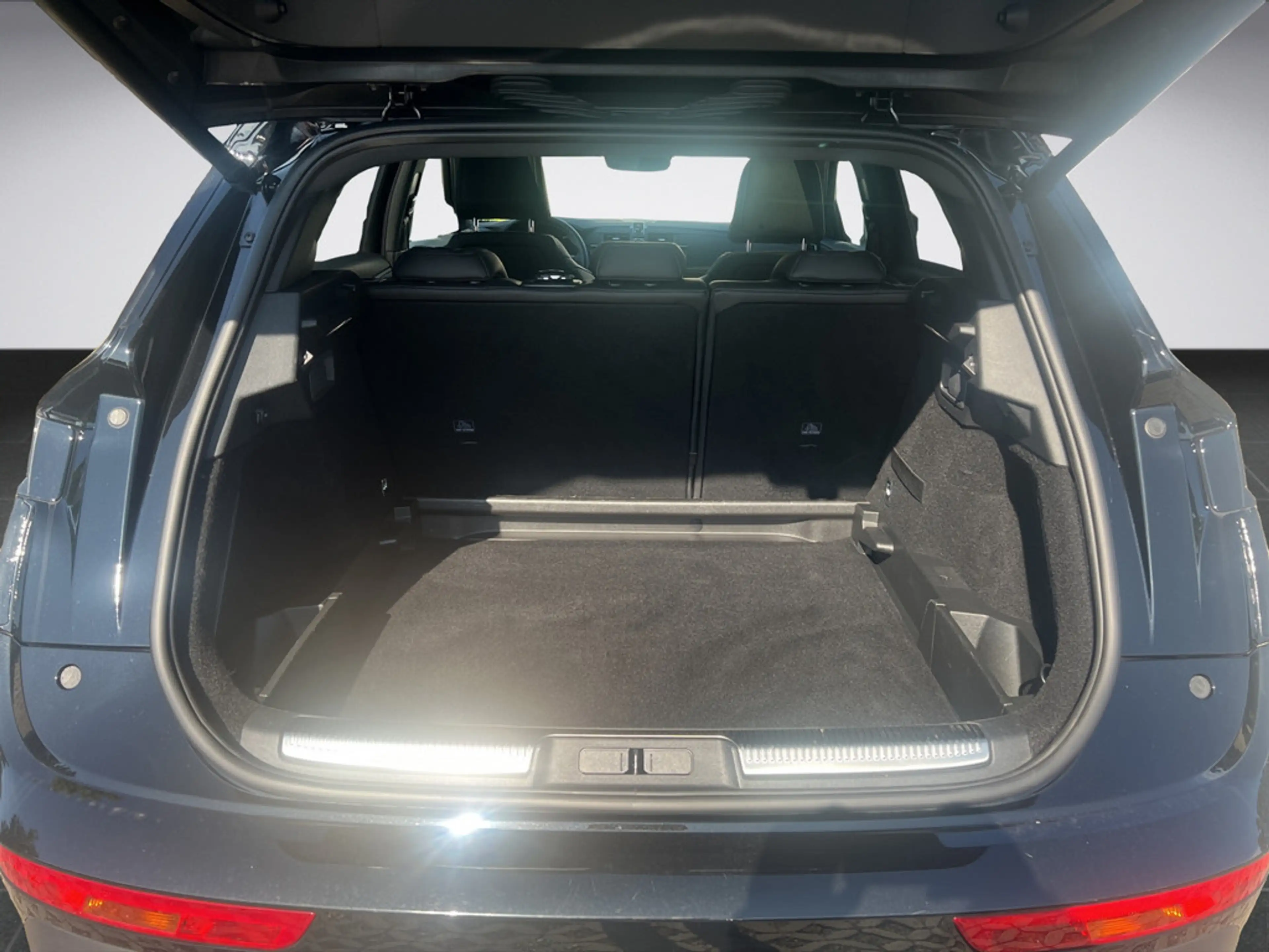 DS Automobiles DS 7 BlueHDI 1.5 Opera PANORAMADACH — photo 13