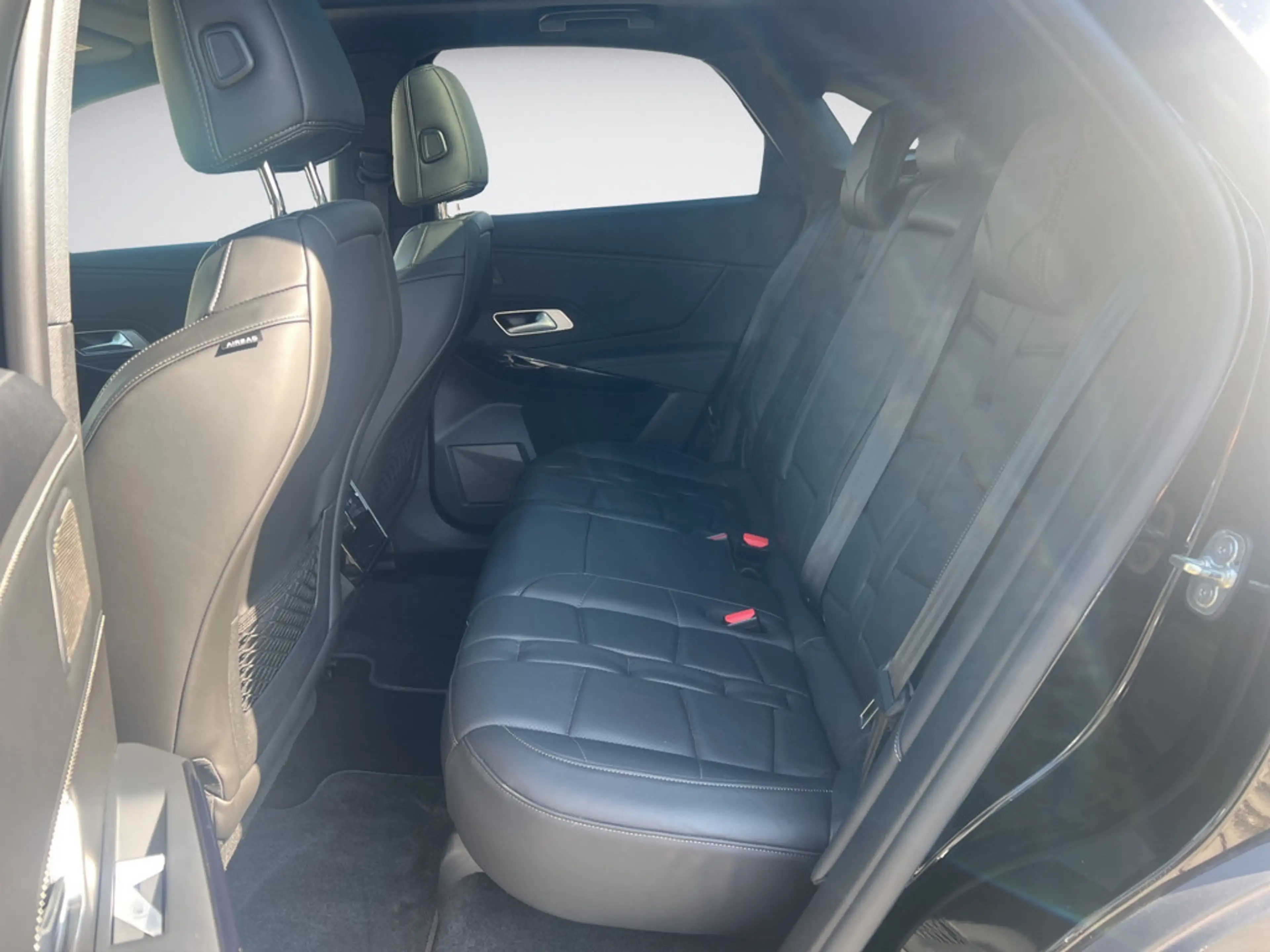 DS Automobiles DS 7 BlueHDI 1.5 Opera PANORAMADACH — photo 10