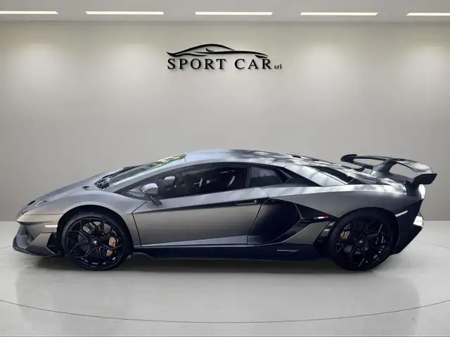 Lamborghini Aventador SVJ 6.5 V12