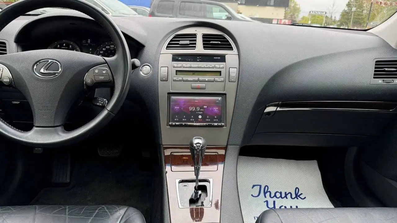 Lexus ES photo Lexus ES