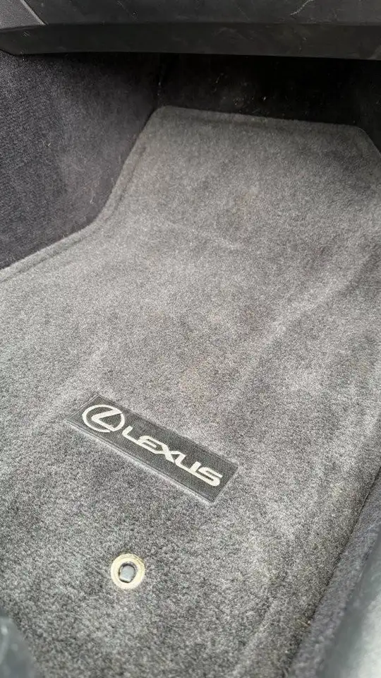 Lexus ES photo Lexus ES