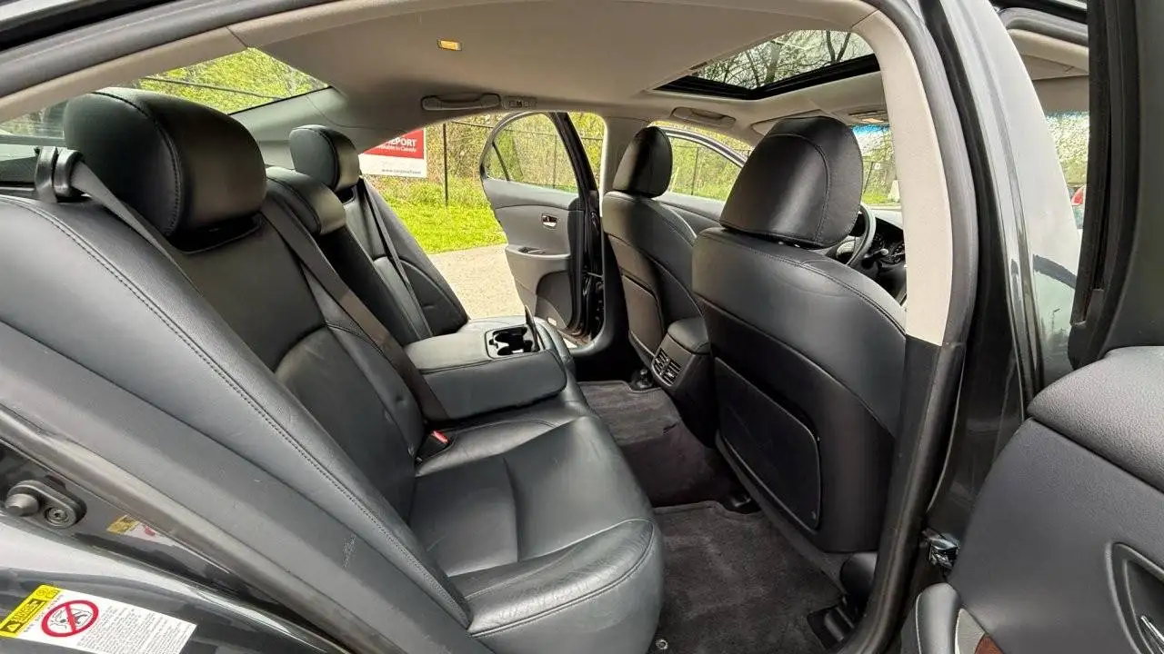 Lexus ES photo Lexus ES