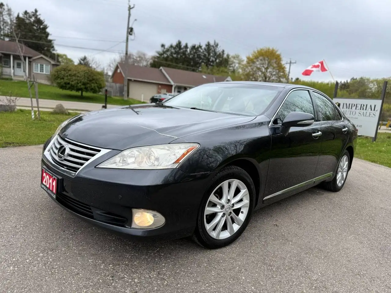 Lexus ES photo Lexus ES