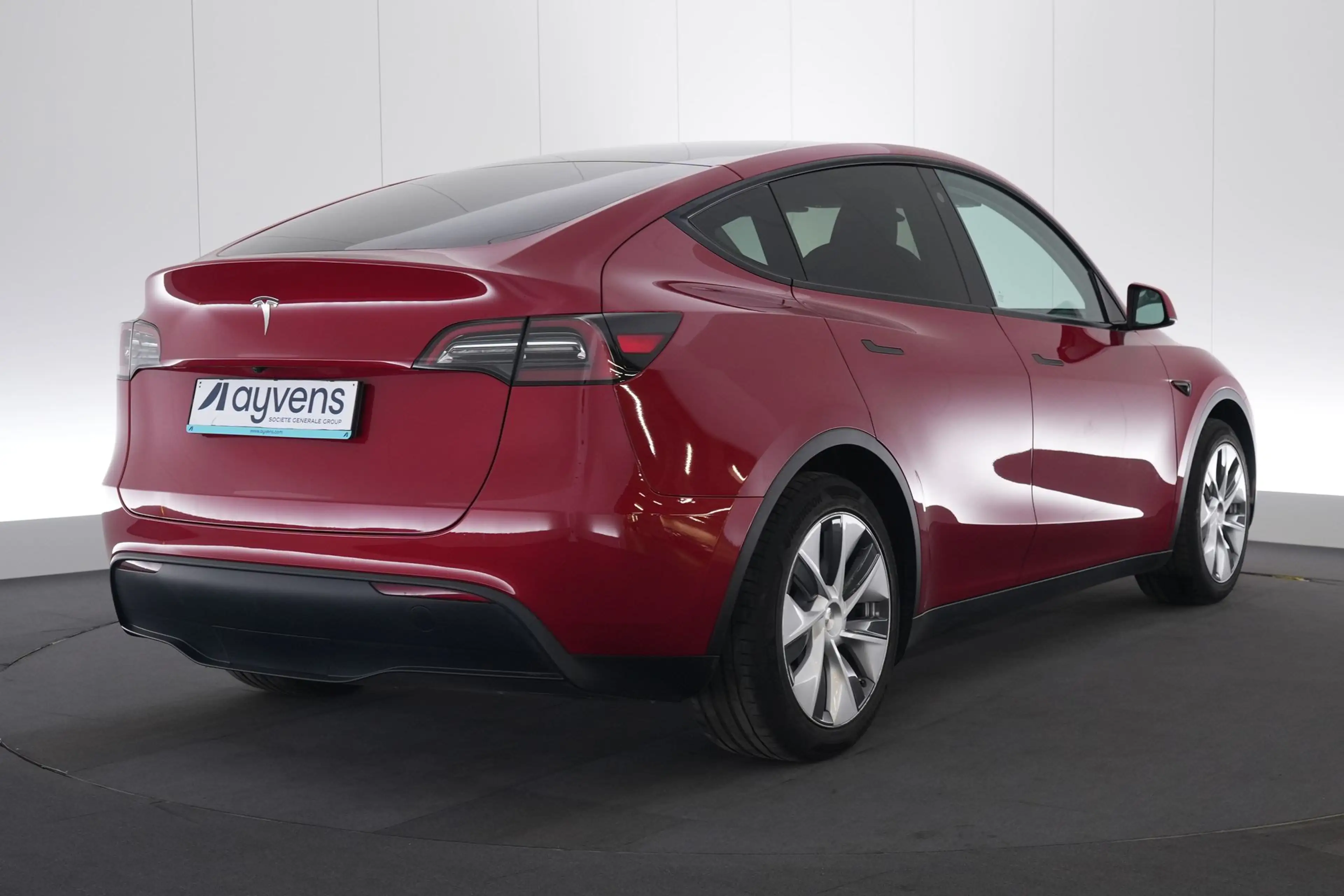 Tesla Model Y RWD LEDER/CUIR LED GPS PDC CAM Pano Keyless Verw. — photo 7