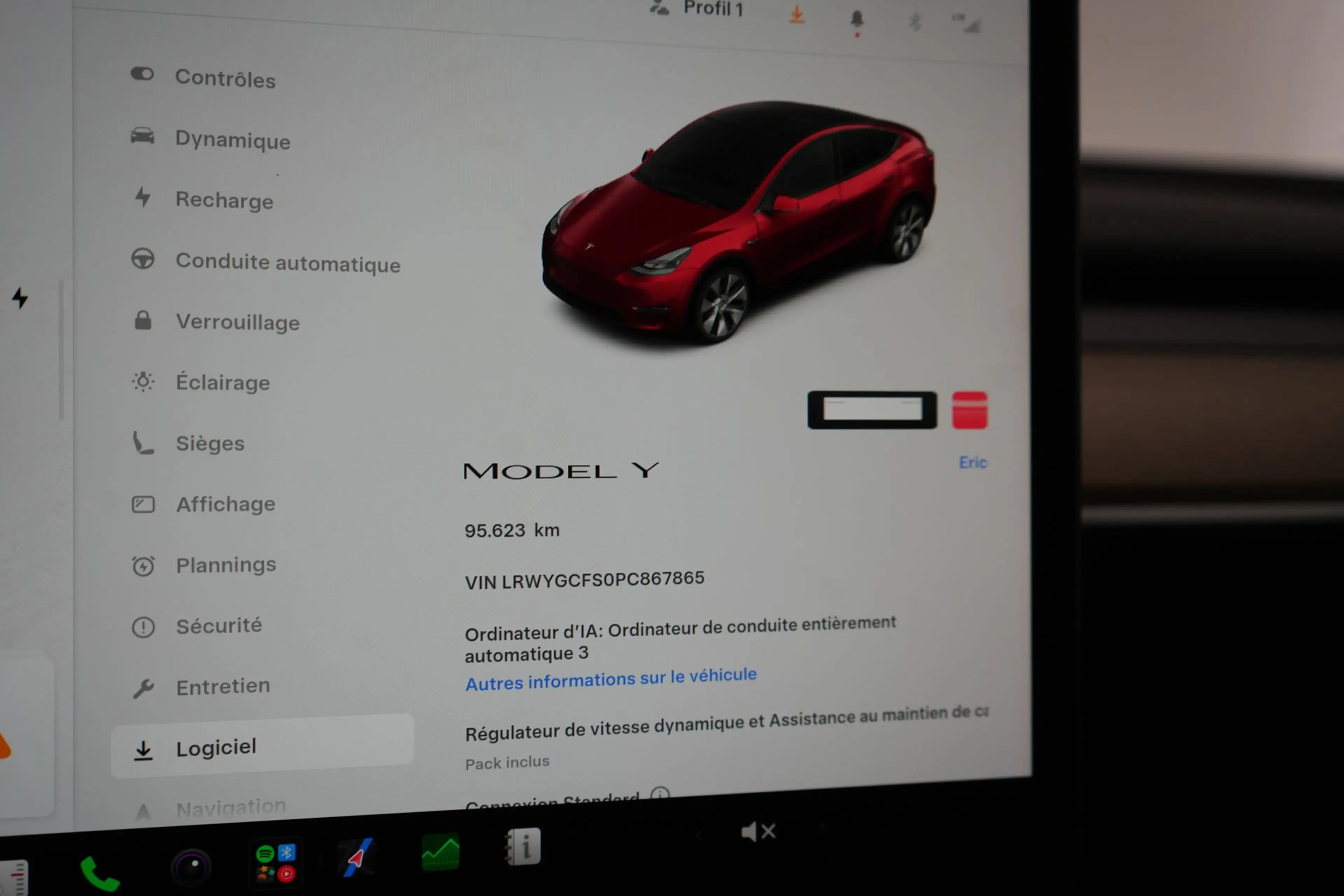 Tesla Model Y RWD LEDER/CUIR LED GPS PDC CAM Pano Keyless Verw. — photo 14