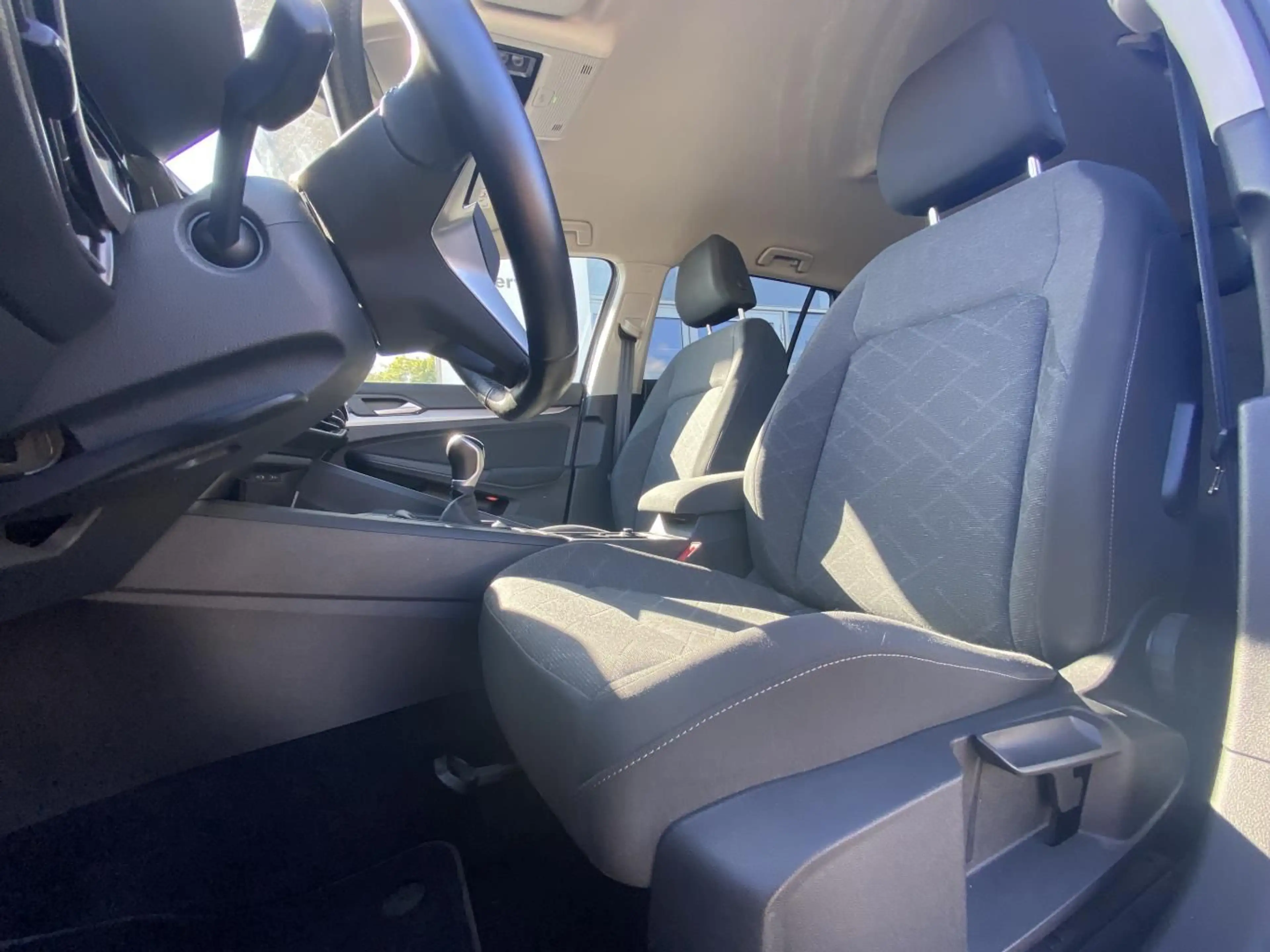 Volkswagen Golf Variant 2.0 TDI Life APP-CONNECT+AHK+ACTIVE — photo 8