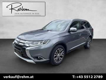 Outlander 2,2 DI-D Intense+ Con. Aut. 4WD 7-Sitzer