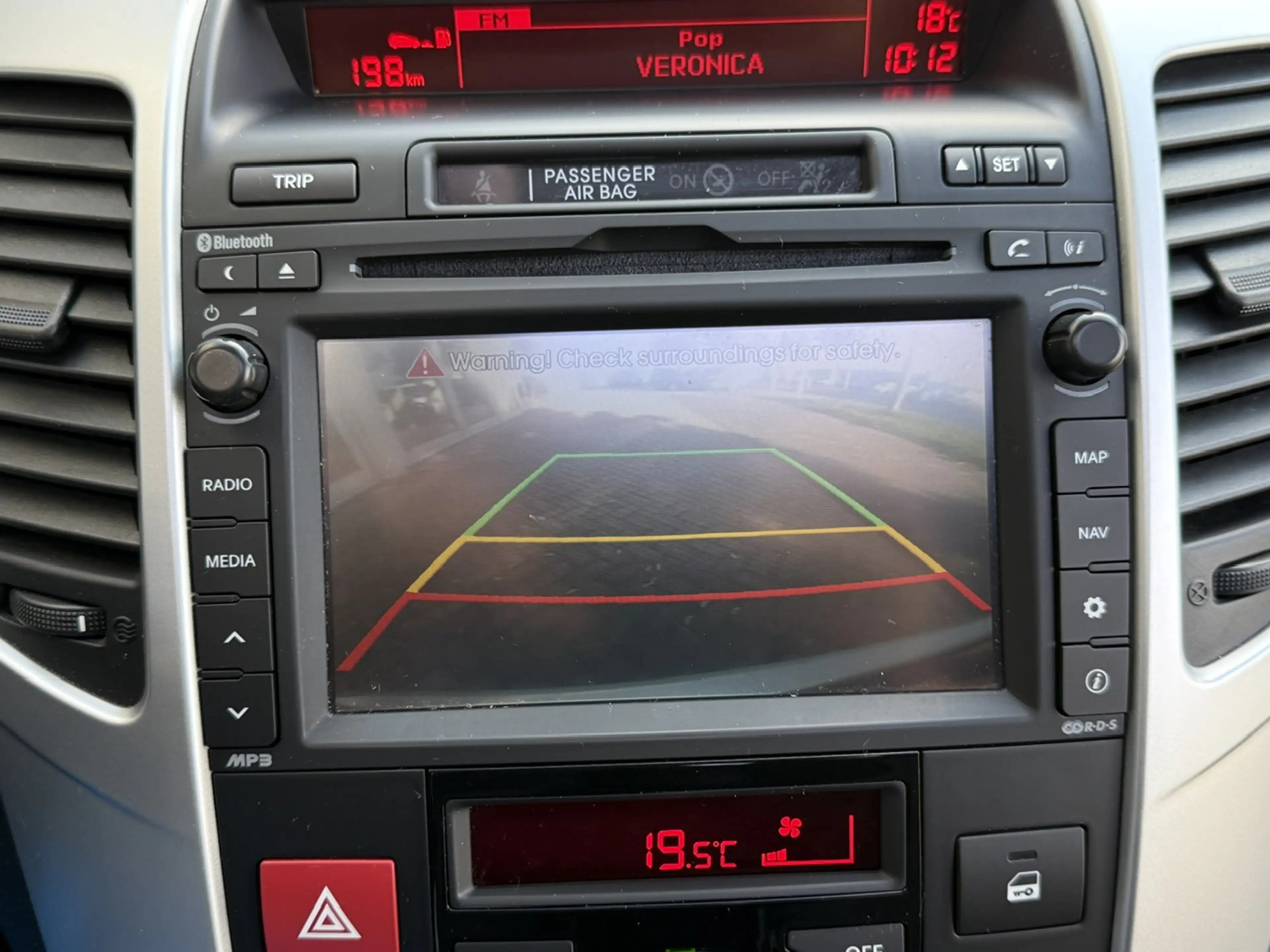 Kia Venga 1.4 CVVT World Cup Edition | Panoramadak | Navigat — photo 11