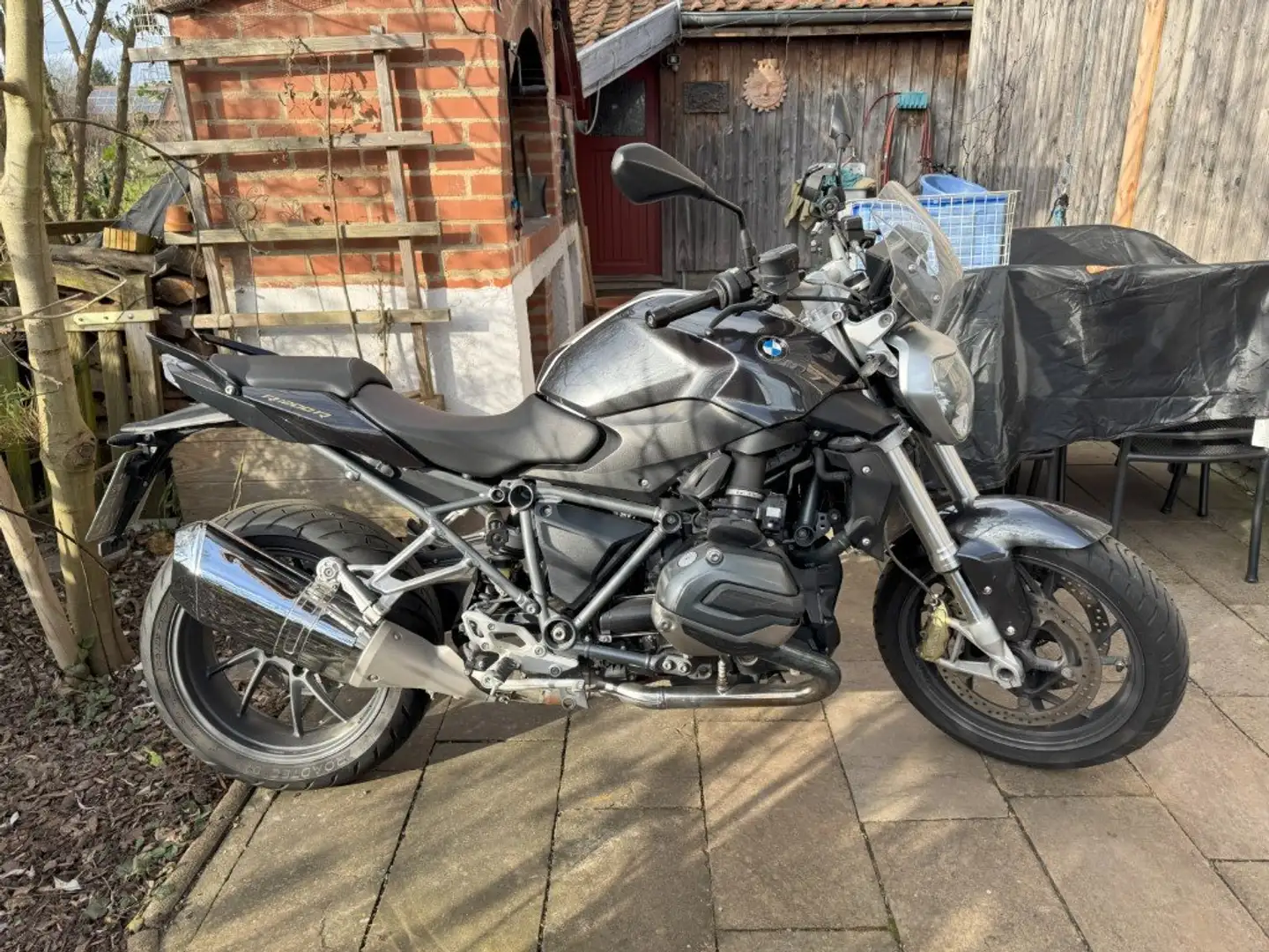 BMW R 1200 R Schwarz - 1