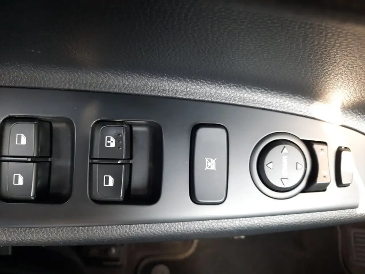 Kia Rio 1.2 Dream Team 1.2 EU6d-T Navi/Kamera/Klimaauto/DA, миниатюра 28