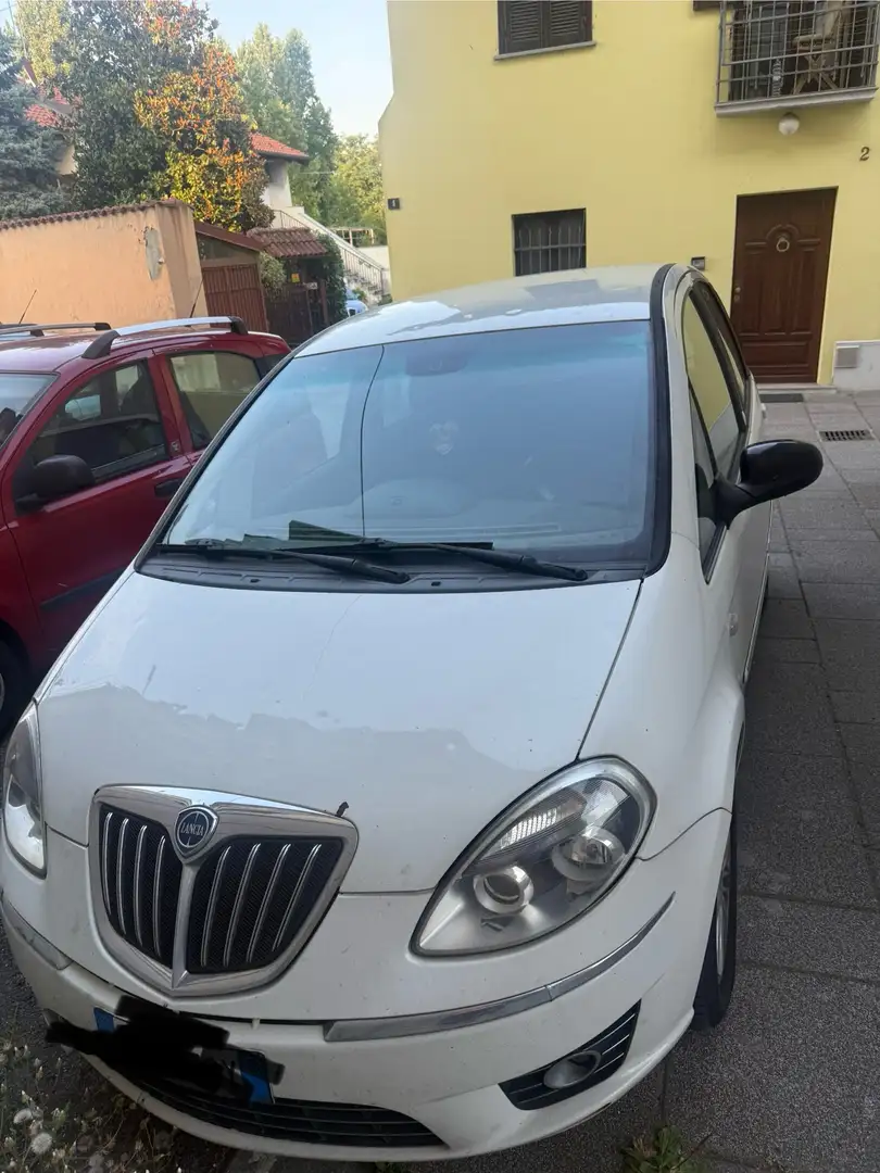 Lancia MUSA 1.4 8v Gold c/c.traz.,esp ecochic Gpl - 2