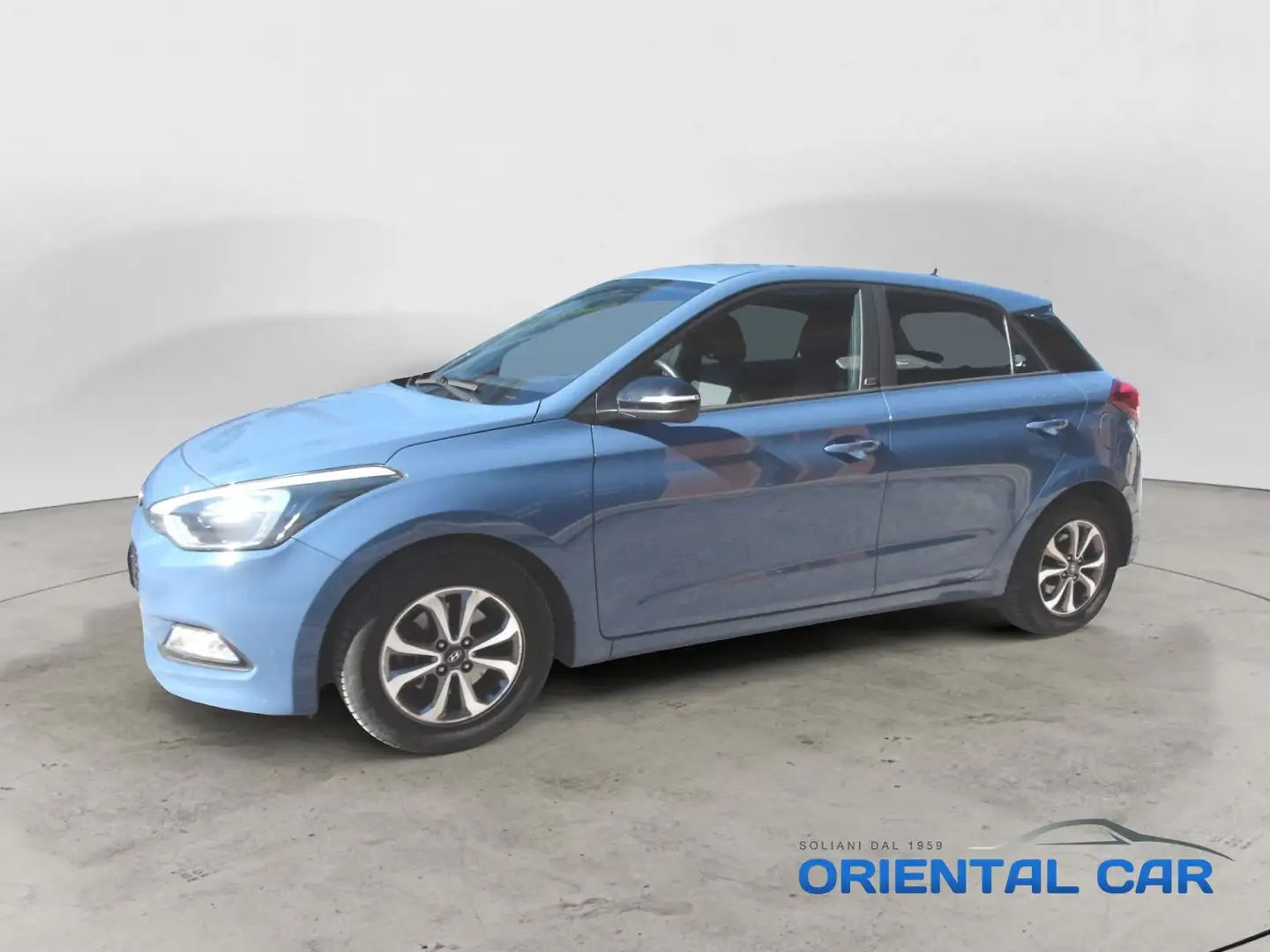 Hyundai i20 i20 1.1 CRDi 12V 5 porte Go! in buono stato Blu/Azzurro - 2
