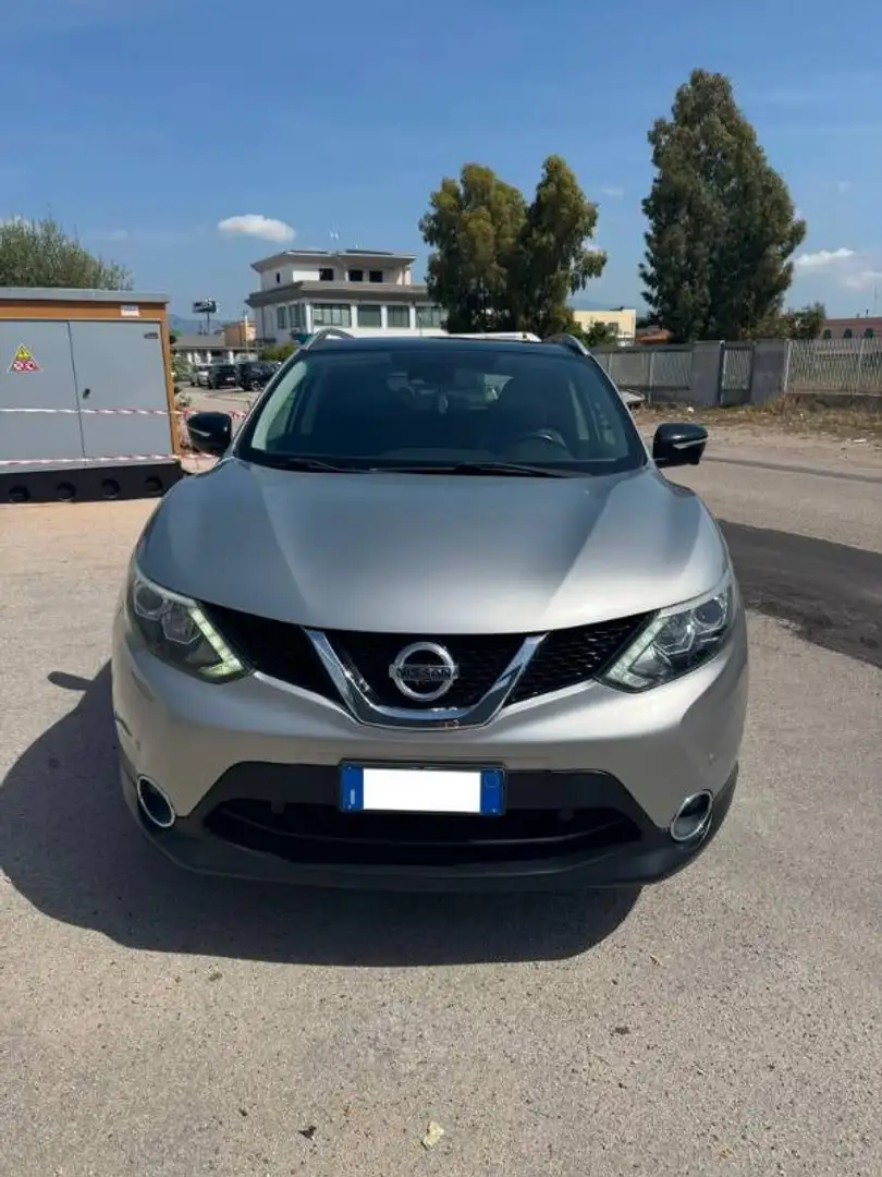 Nissan Qashqai 1.5 dci Tekna 110cv SOLO PER COMMERCIANTE Gris - 1
