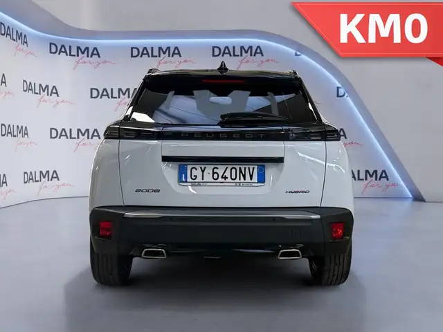 Peugeot 2008 view 4