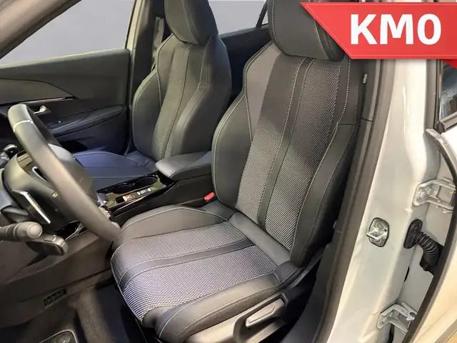 Peugeot 2008 view 10