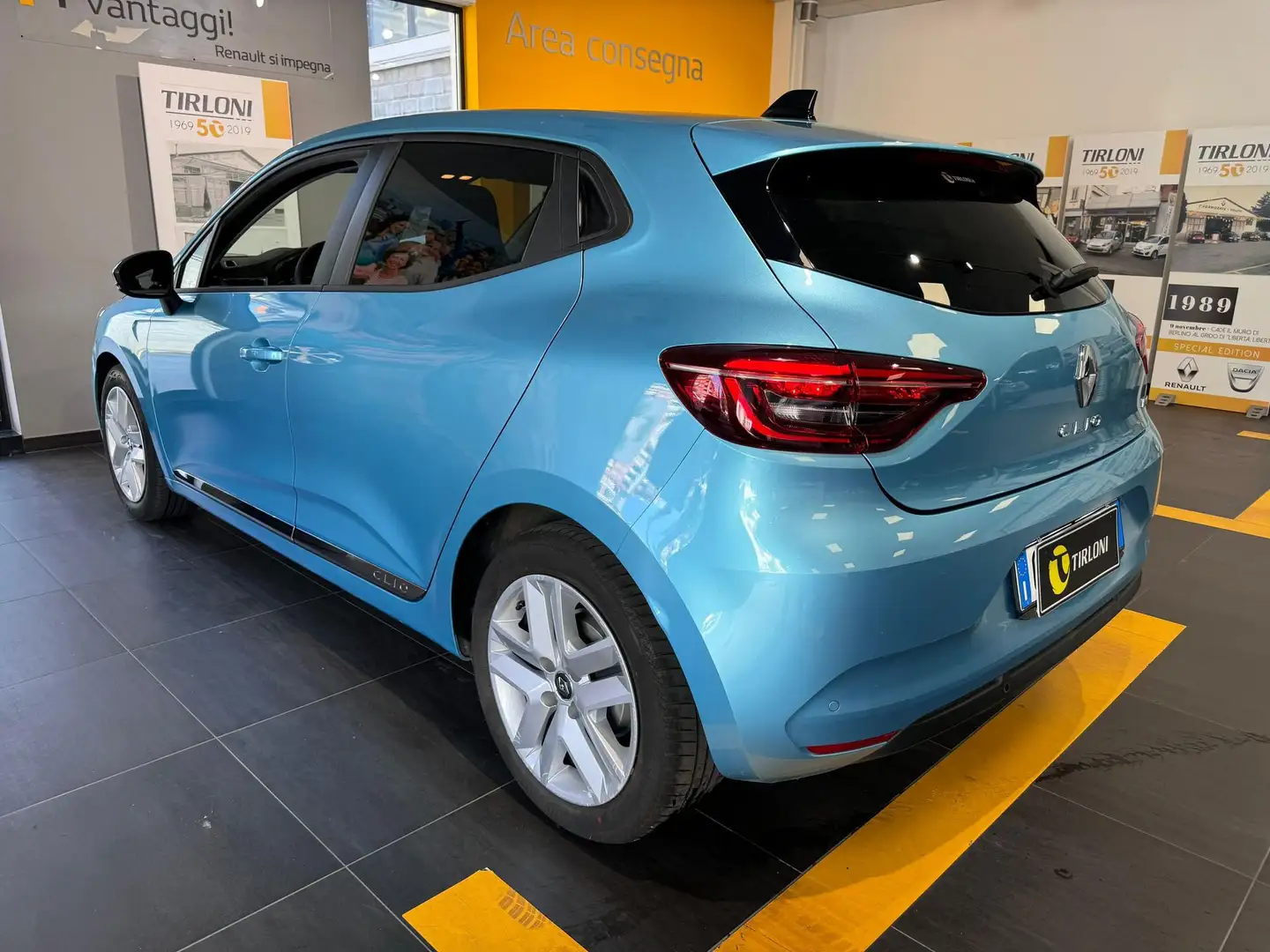 Renault Clio Hybrid E-Tech 140 CV 5 porte Zen Blu/Azzurro - 2