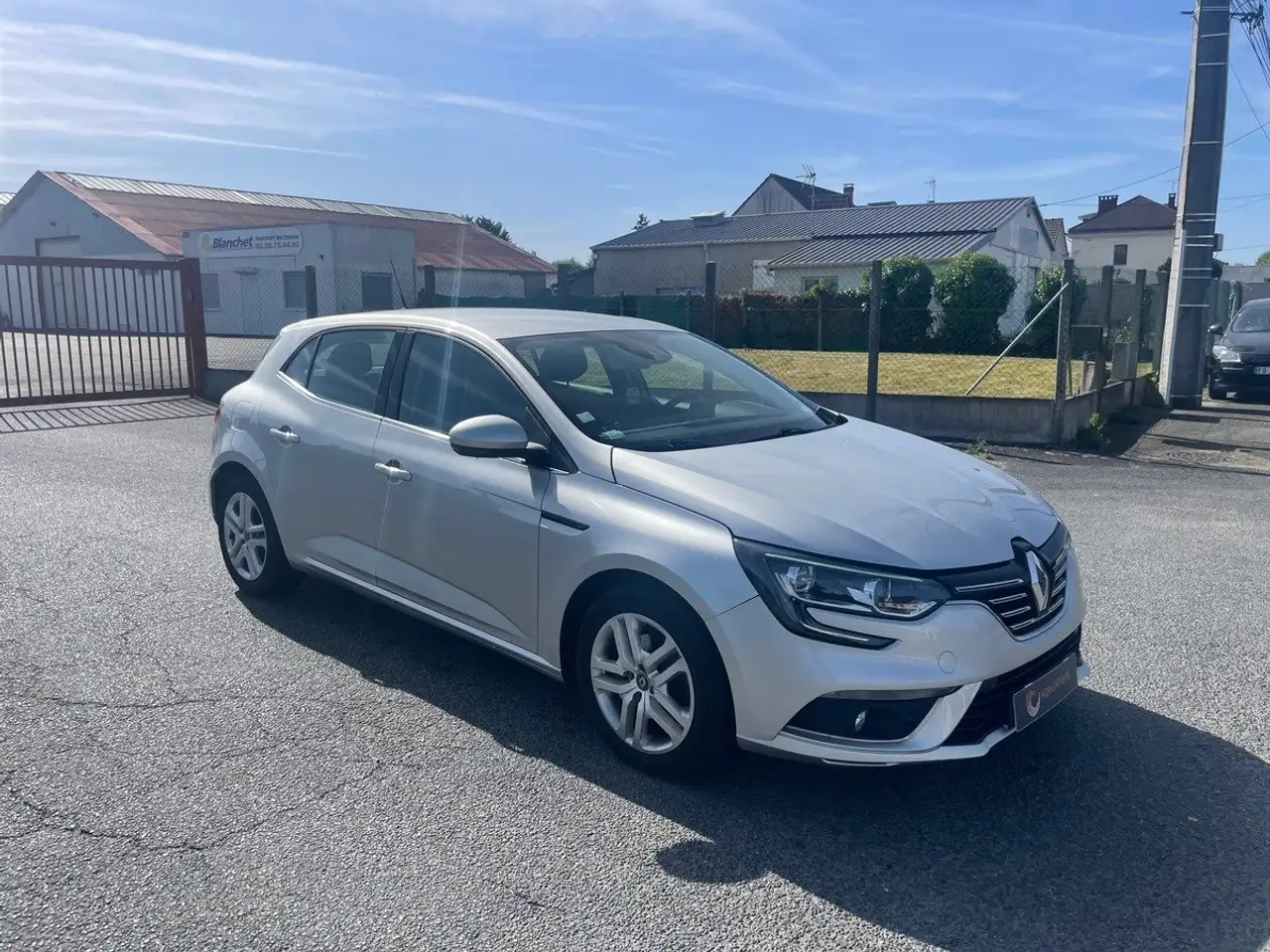 Renault Megane Grandtour — photo 2