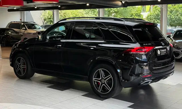 Mercedes-Benz GLE view 9