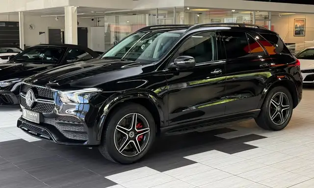 Mercedes-Benz GLE view 2