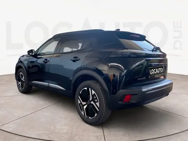 Peugeot 2008 view 5