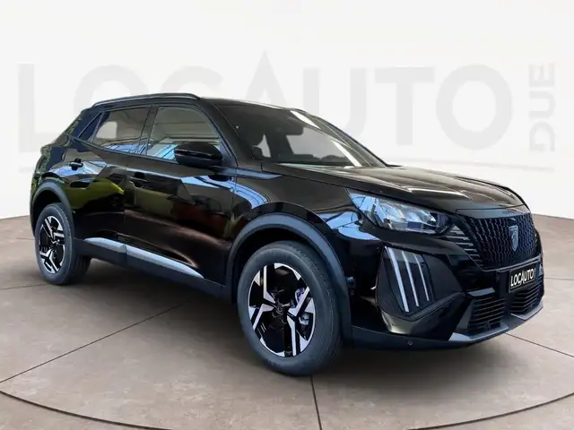 Peugeot 2008 view 3