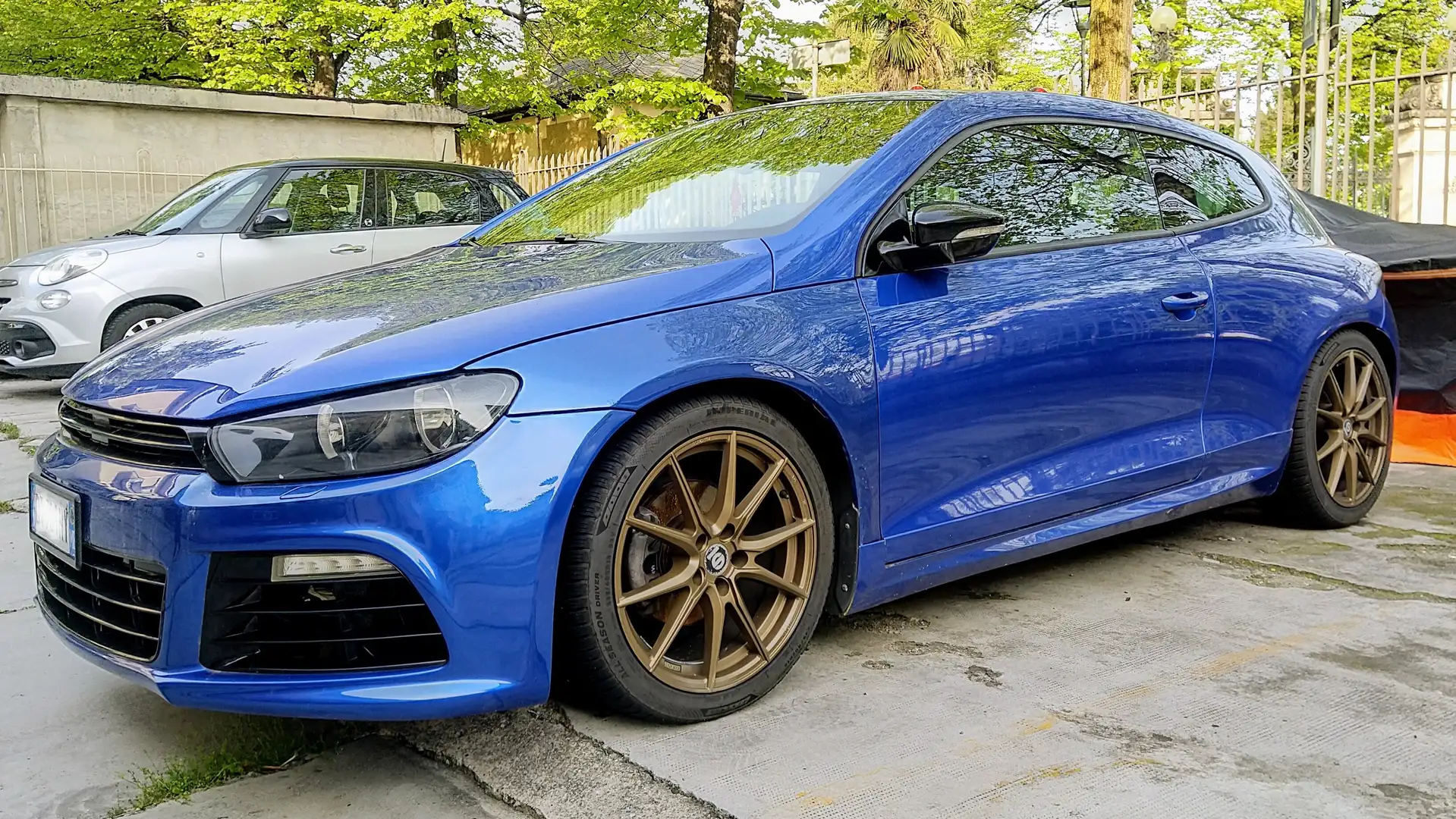 Volkswagen Scirocco Scirocco 1.4 tsi 160cv Allestimento R Line Blu/Azzurro - 1