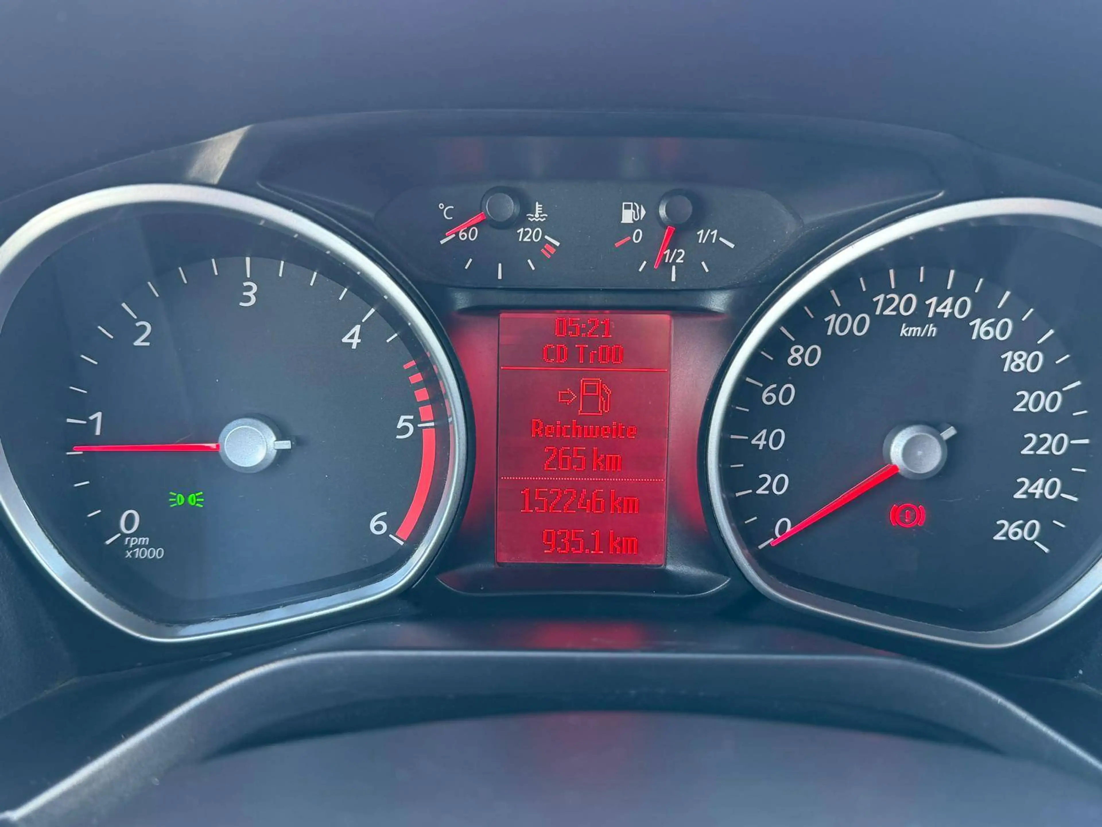Ford Galaxy Business — photo 15