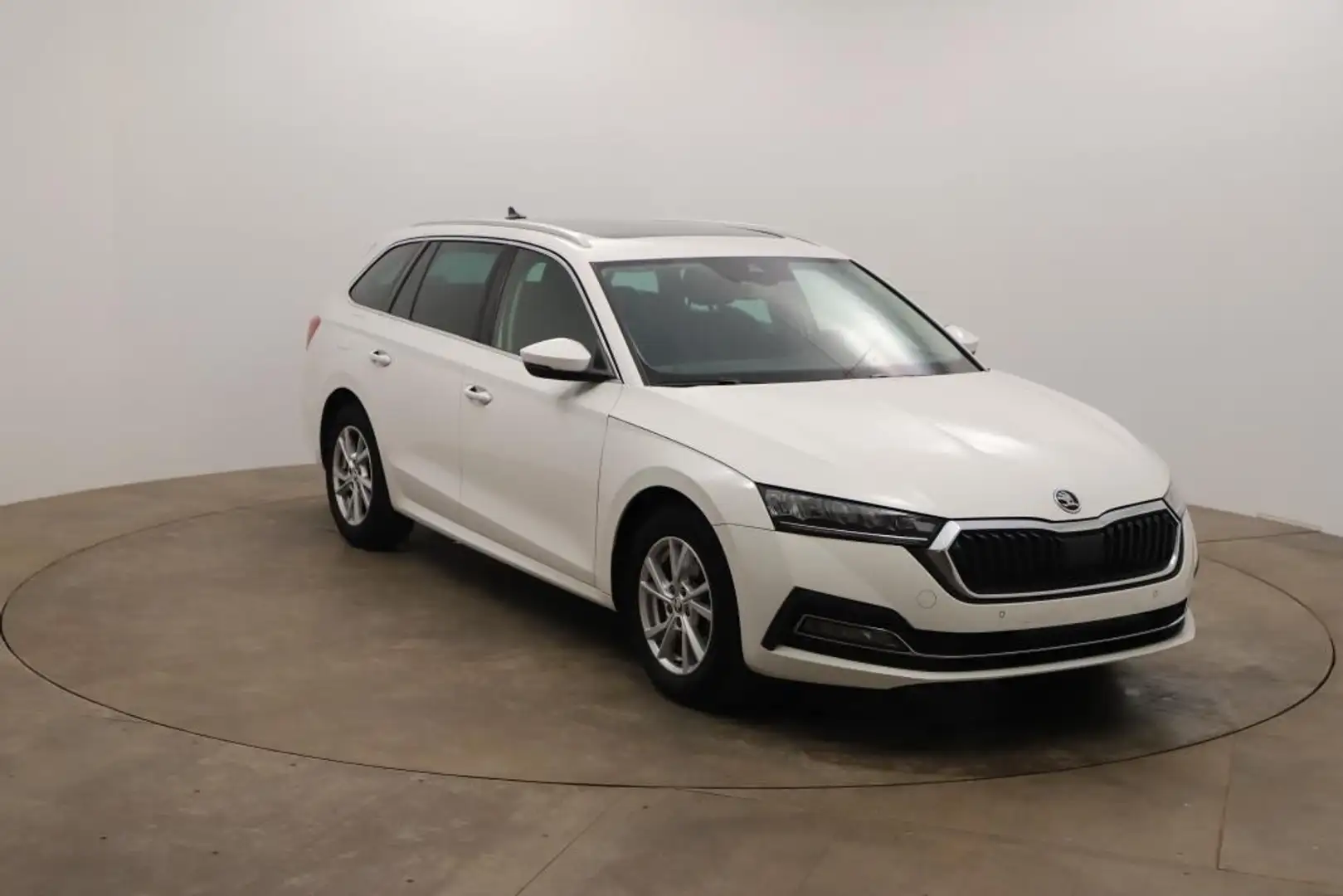 Skoda Octavia Combi Style 2.0 TDI DSG Pano*AHK*PDC*SH White - 2