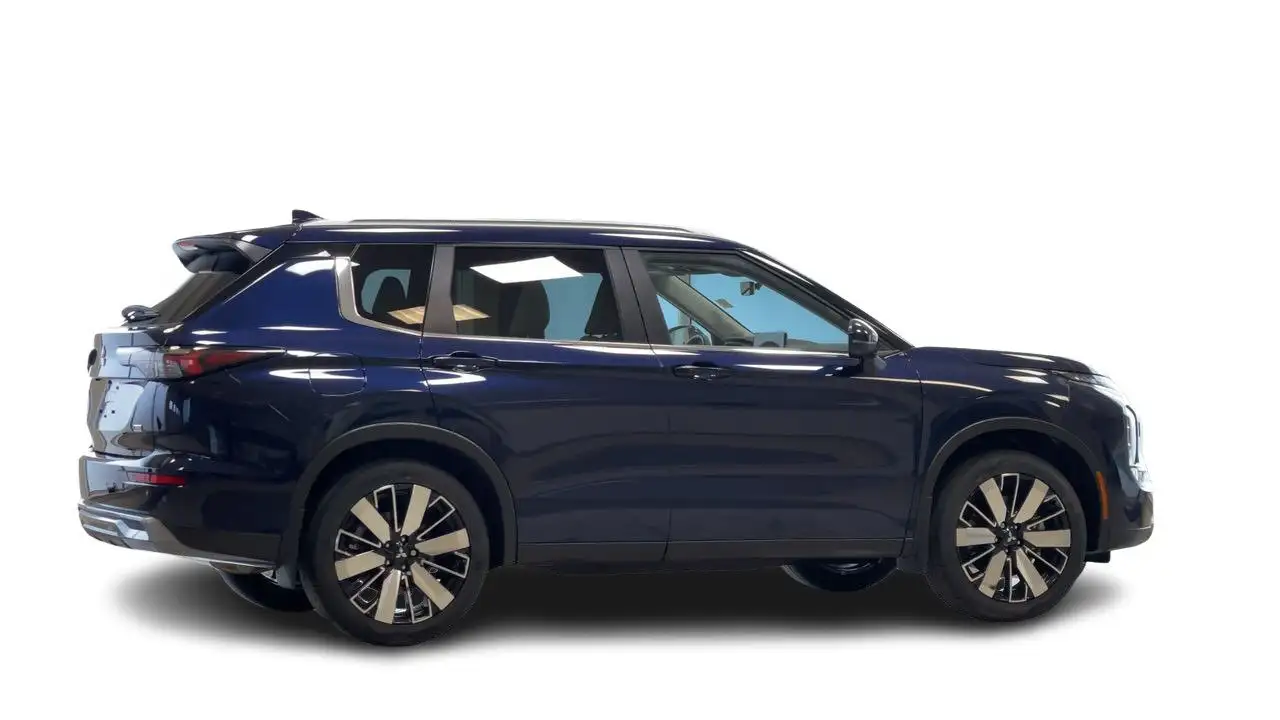Mitsubishi Outlander снимка Mitsubishi Outlander