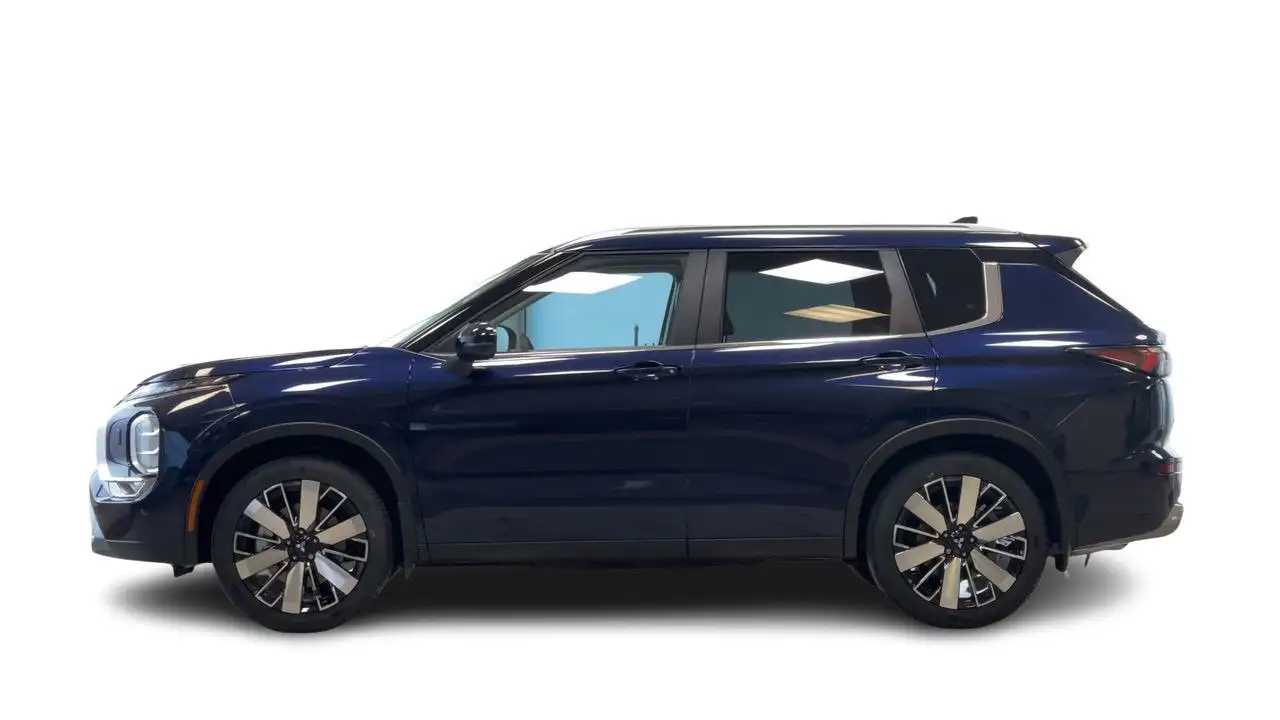 Mitsubishi Outlander снимка Mitsubishi Outlander