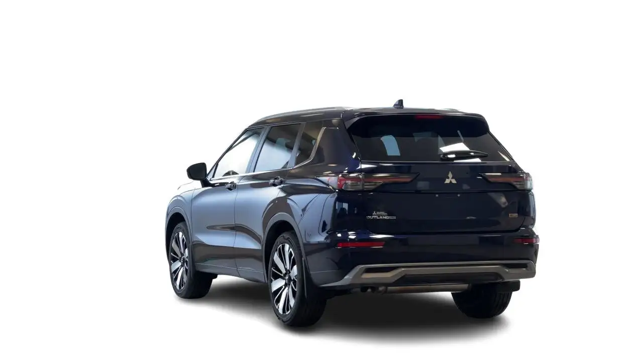 Mitsubishi Outlander снимка Mitsubishi Outlander