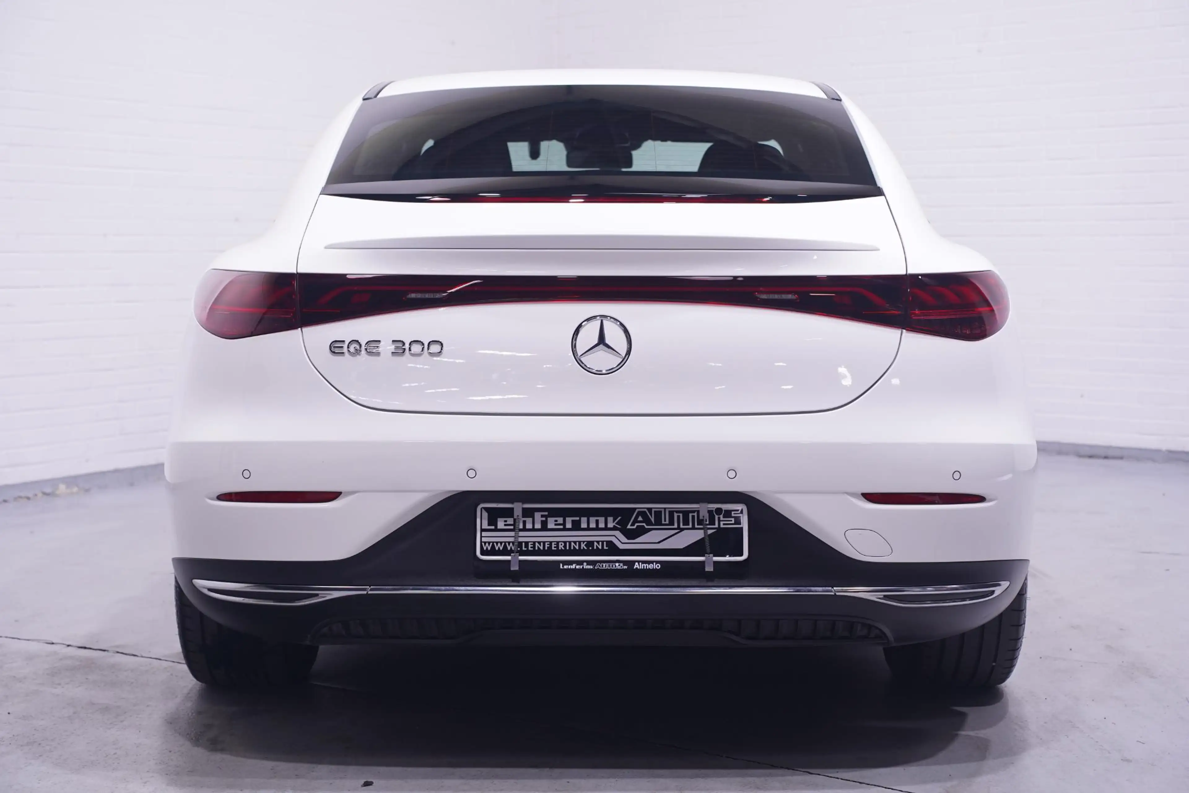 Mercedes-Benz EQE 300 Apple Carplay DAB 2-Zone Clima LED elek. Stoelen m — photo 11