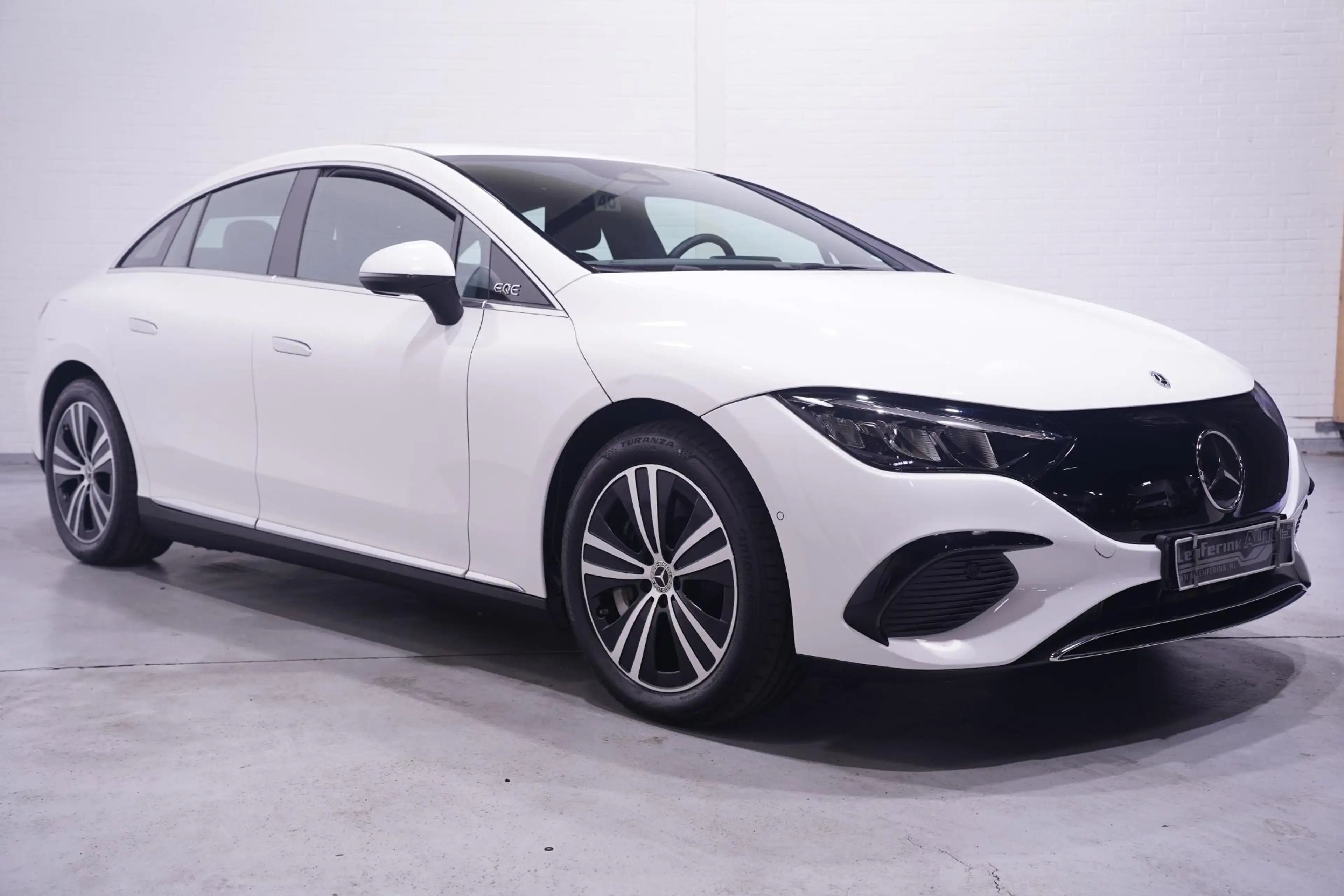 Mercedes-Benz EQE 300 Apple Carplay DAB 2-Zone Clima LED elek. Stoelen m — photo 3