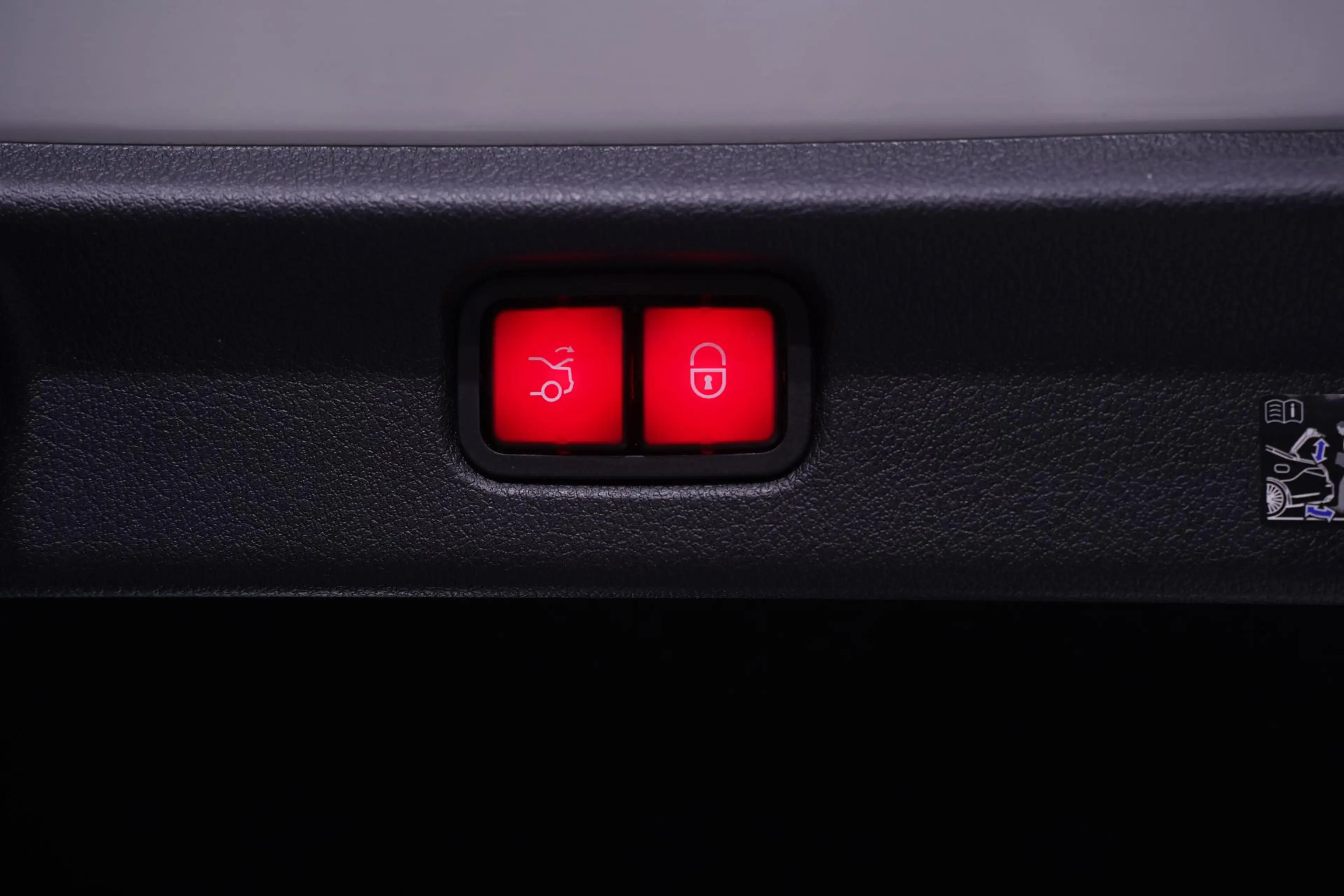 Mercedes-Benz EQE 300 Apple Carplay DAB 2-Zone Clima LED elek. Stoelen m — photo 17