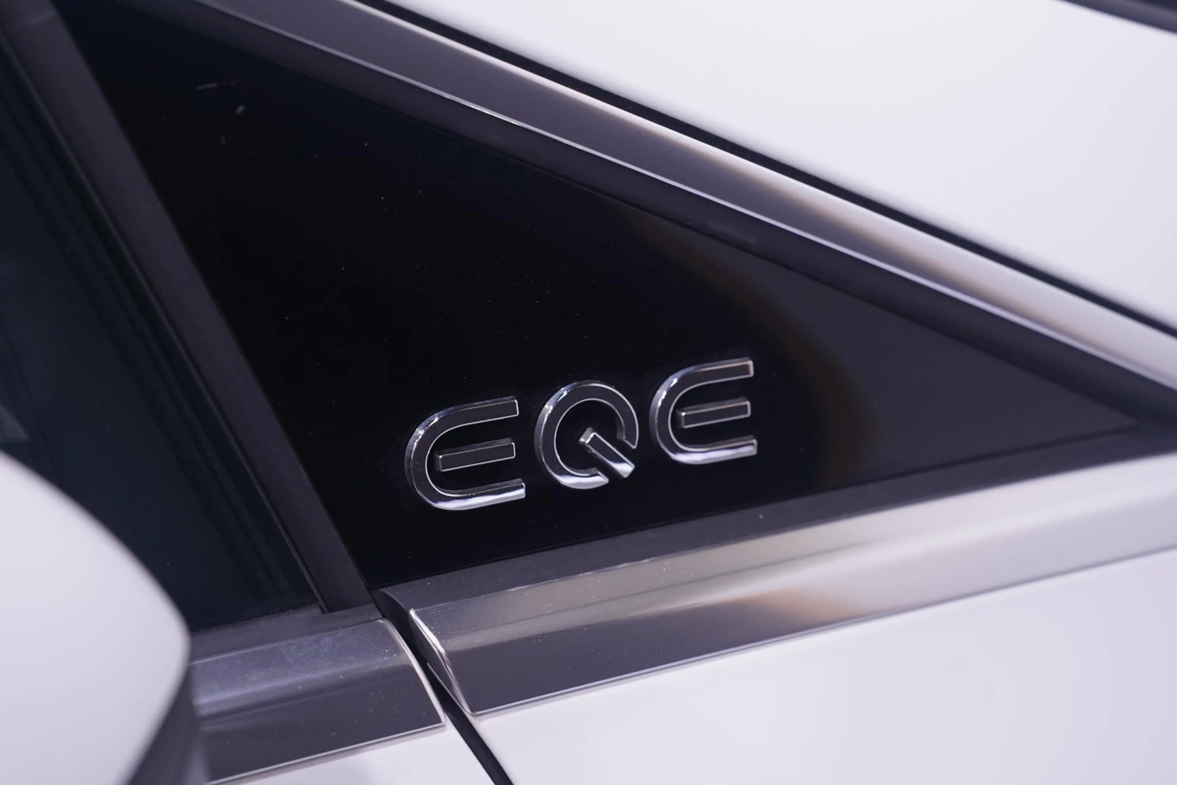 Mercedes-Benz EQE 300 Apple Carplay DAB 2-Zone Clima LED elek. Stoelen m — photo 19