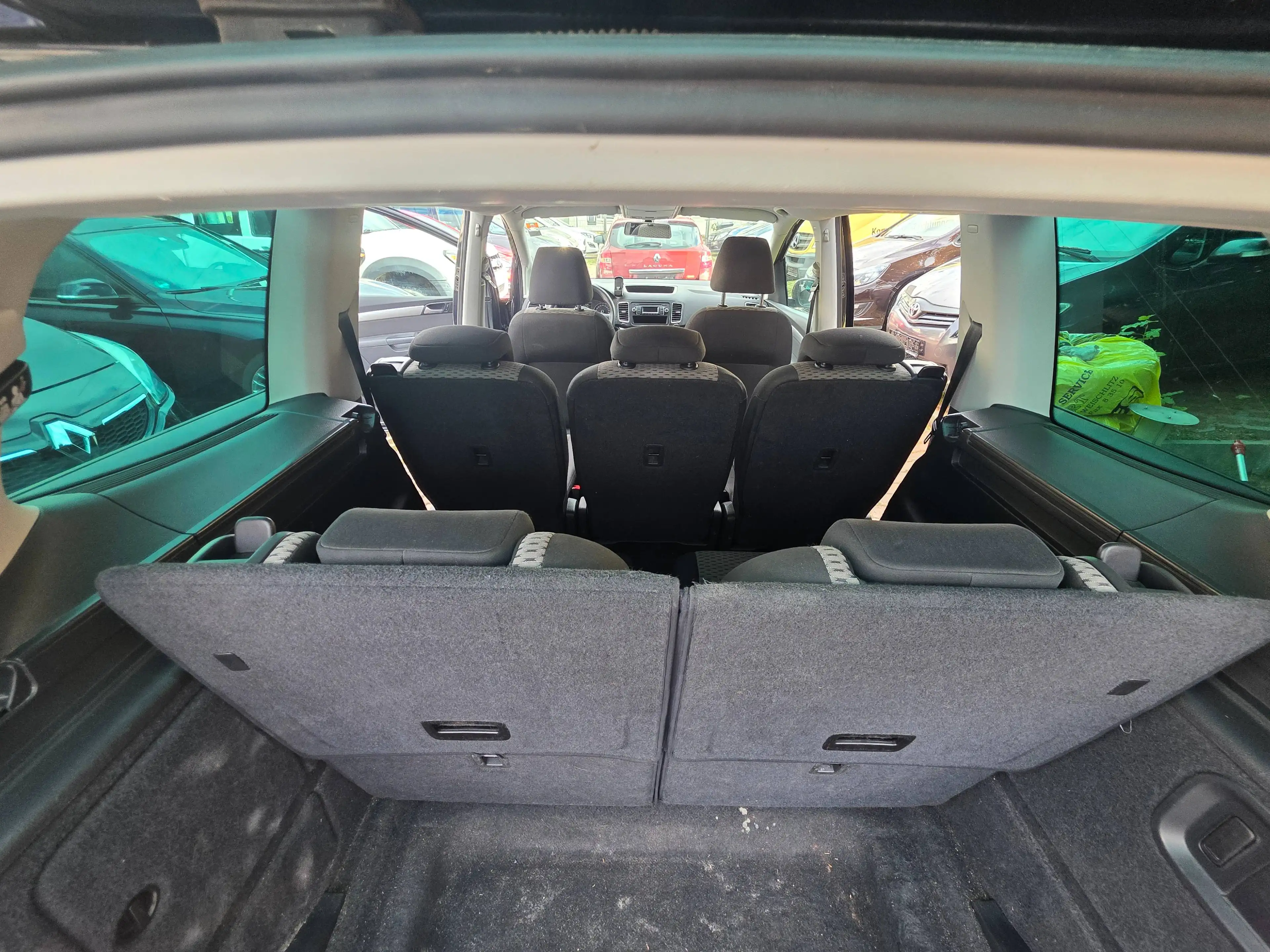 Volkswagen Sharan Sharan Diesel 2.0 TDI BlueMotion Technology Trendline — photo 8